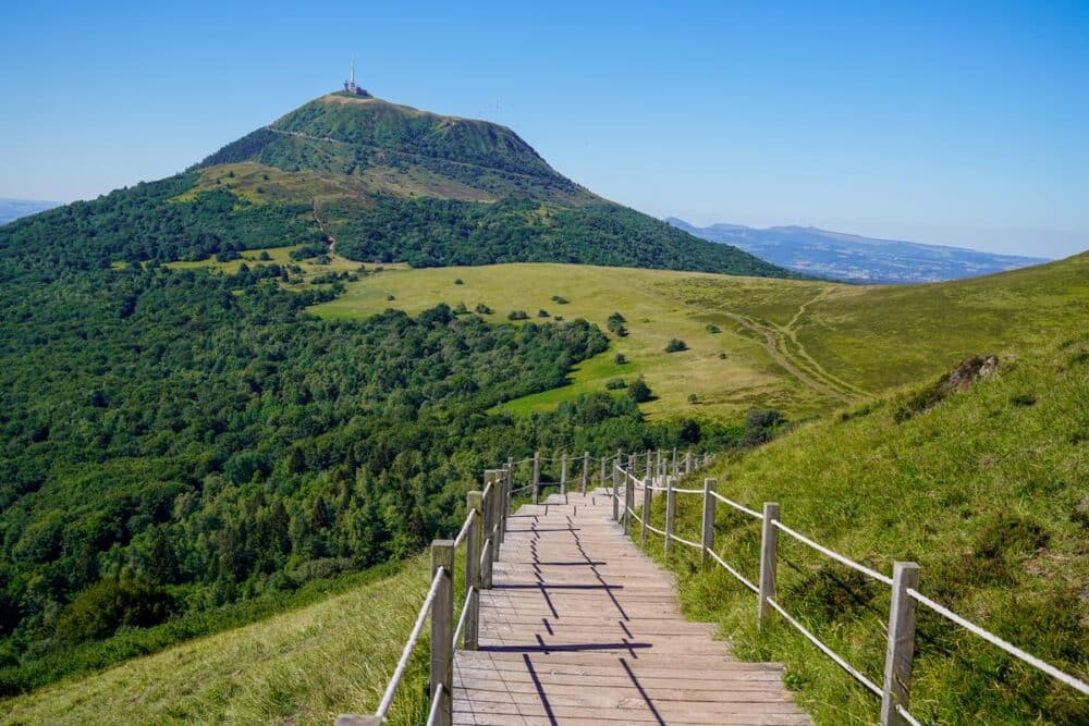 Les Volcans Incontournables Voir En Auvergne