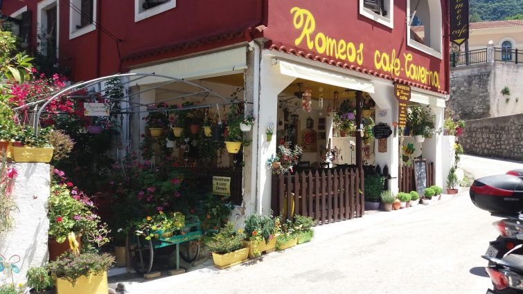restaurants corfou : Romeos Cafe Τaverna