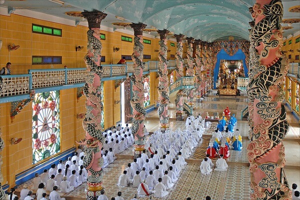 temple cao dai