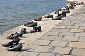 Chaussures au bord du Danube à Budapest