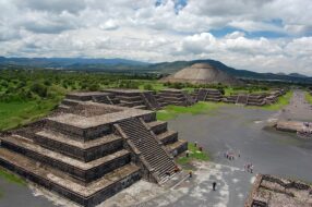 Pyramides de Teotihuacan à Mexico