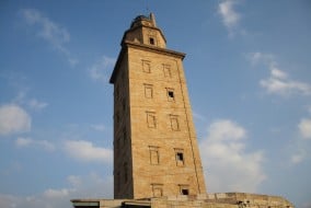 La Tour d’Hercule : un phare du 2ème siècle toujours en service