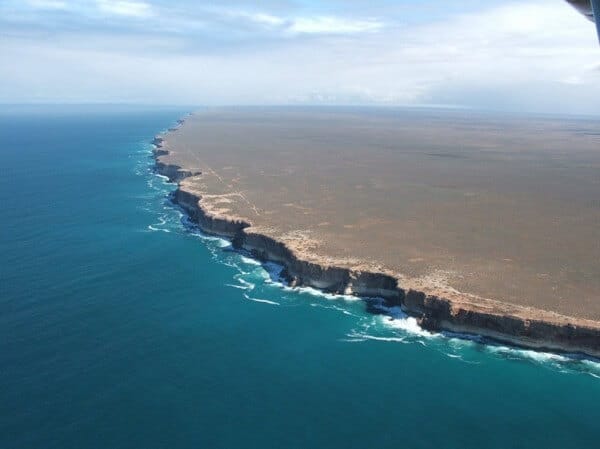 Les falaises de Bunda en Australie, le bout du monde?