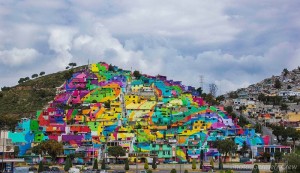 Au Mexique, une gigantesque oeuvre de street-art égaie une favela
