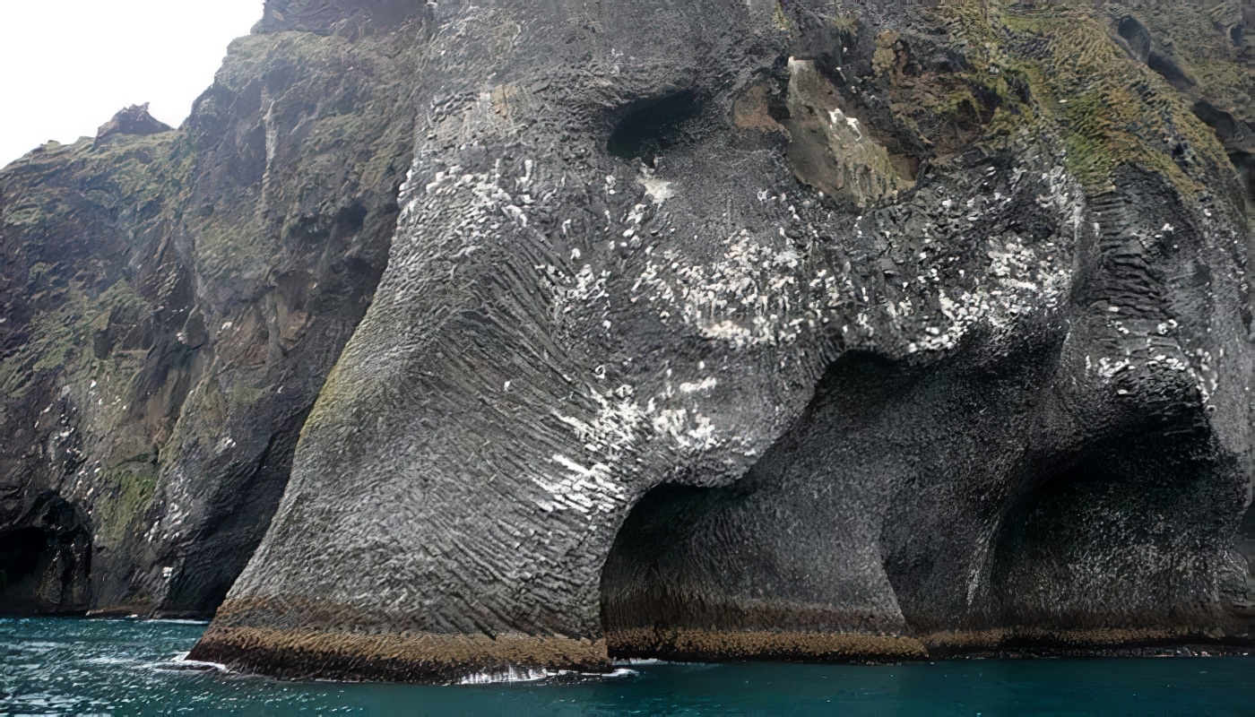 Elephant rock, Heimaey, Islande