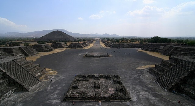 Mexico, balade en montgolfière au-dessus des pyramides de Teotihuacan