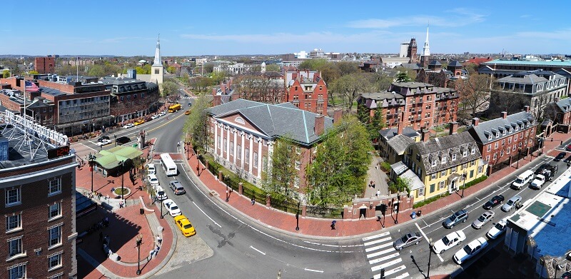 Boston, université de Harvard, Harvard Square