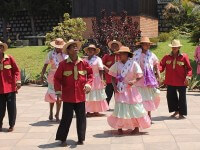 Costumes d'Hira Gasy, Madagascar