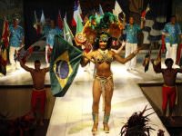 Spectacle de samba au Plataforma à Rio
