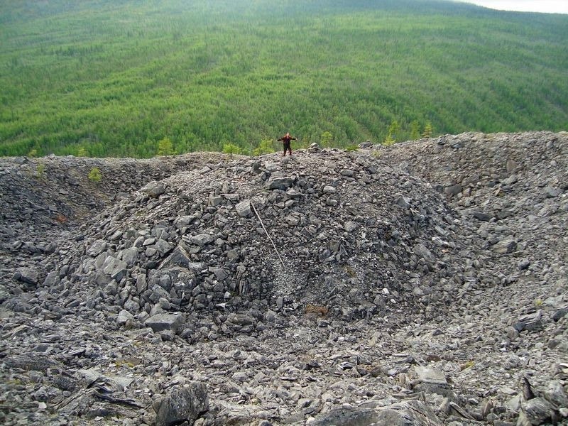 Patomsky crater, Russia