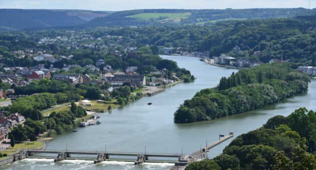 guide de voyage pour Namur avec des points d'intérêt touristiques