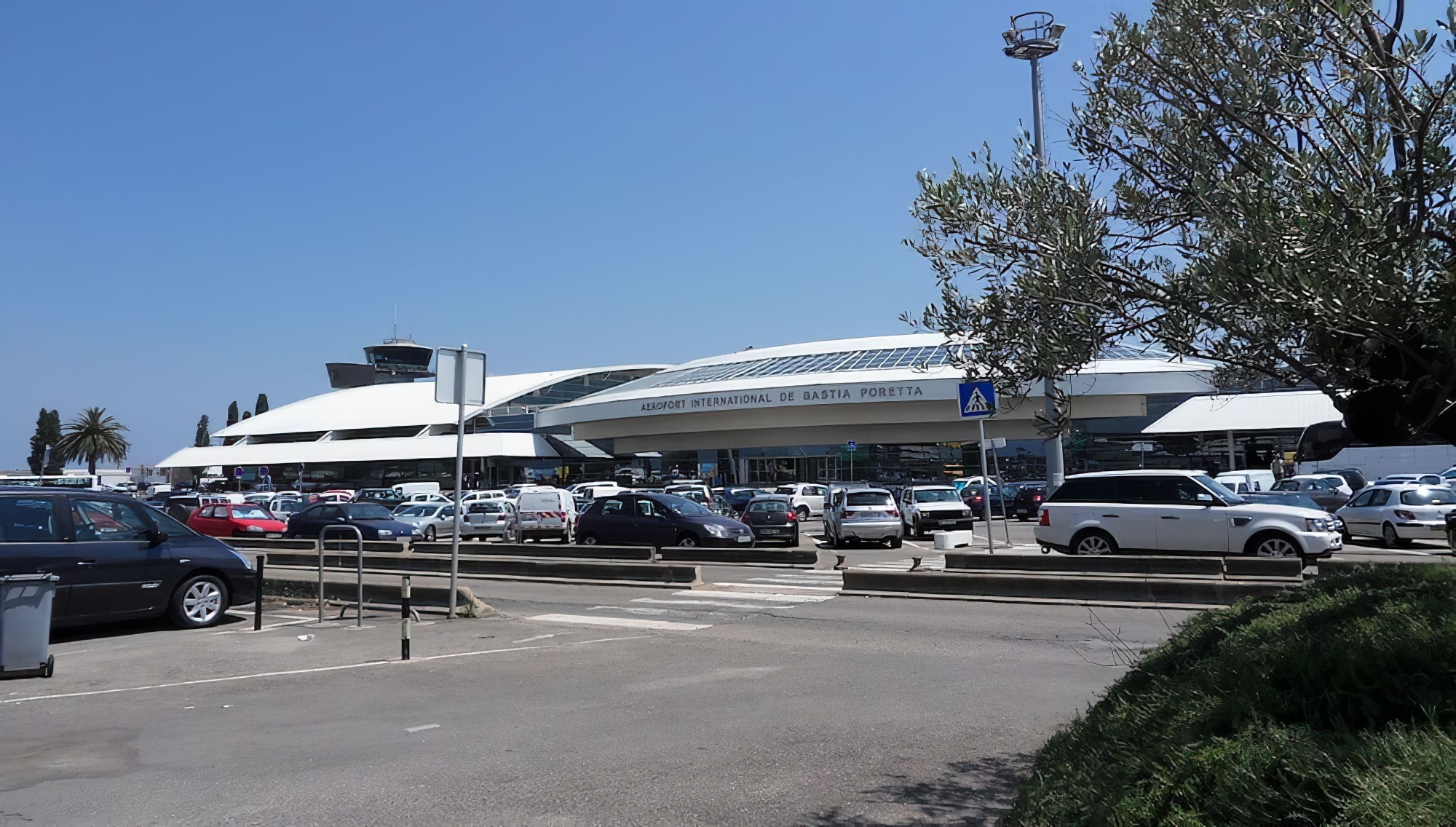 Parking pas cher à l'aéroport de Bastia