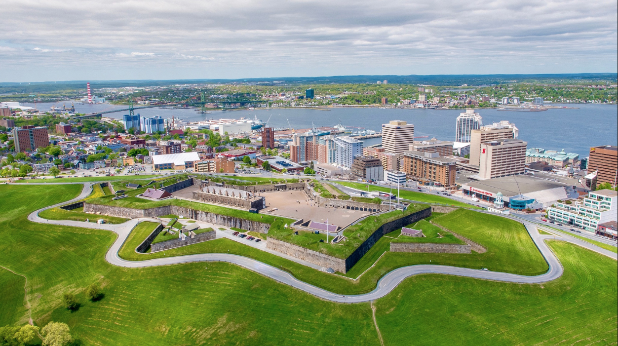 Vue aérienne de la citadelle de Halifax par Ron Cogswell