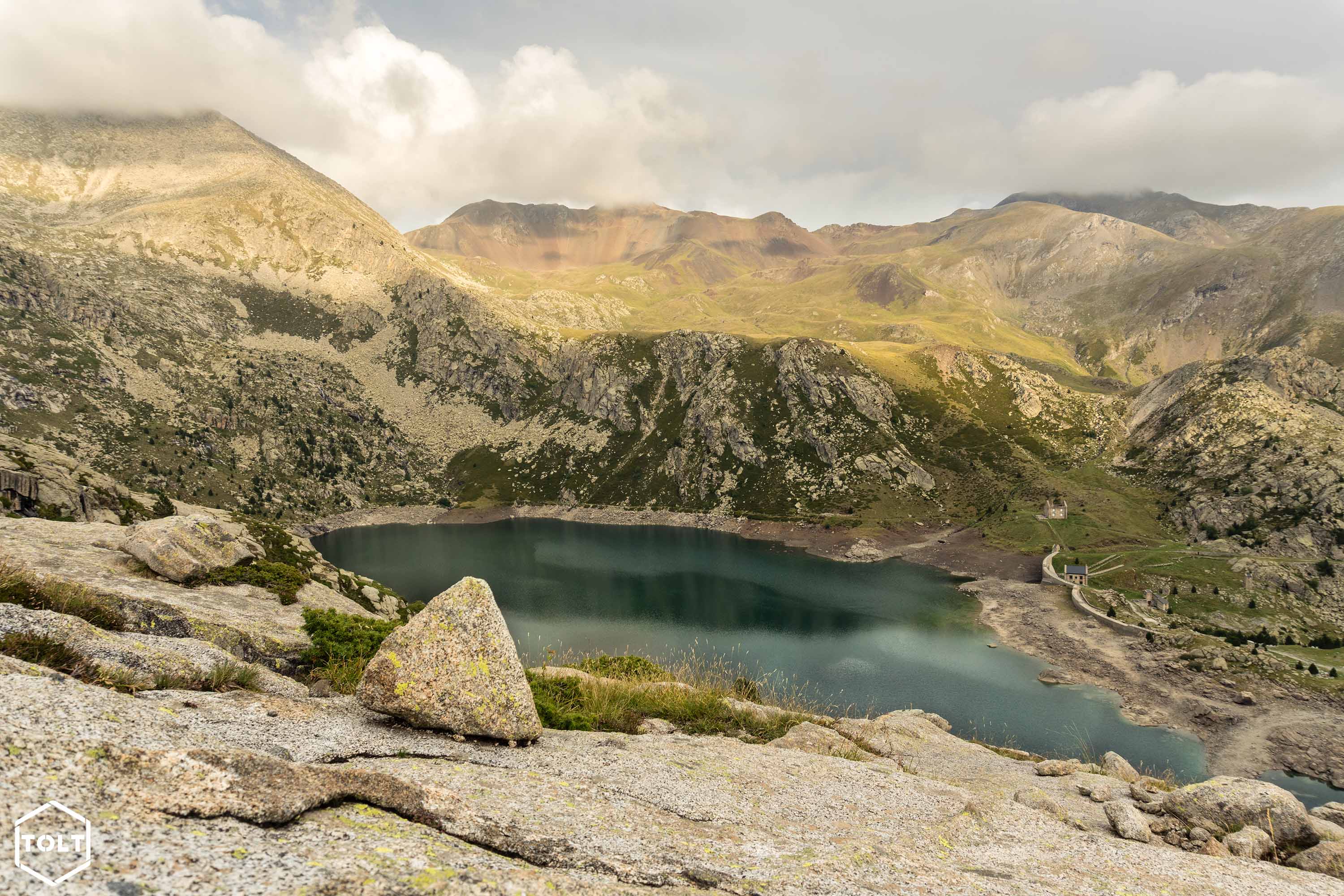Le même lac vu d'un peu plus haut