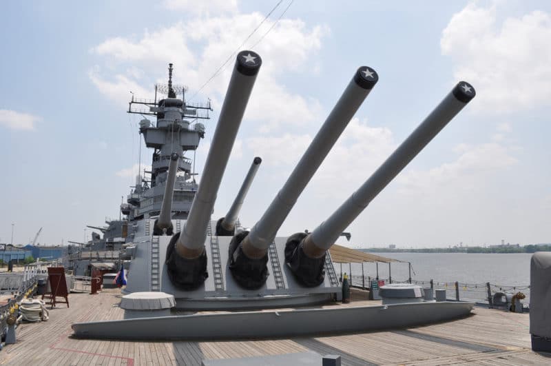 USS New-Jersey, Philadelphie