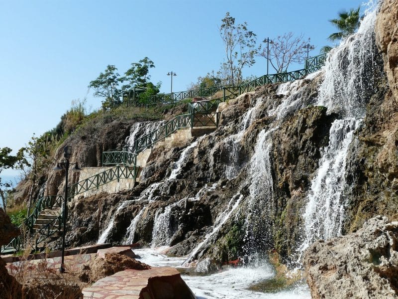 Düden Waterfalls - beaux endroits à visiter en Turquie