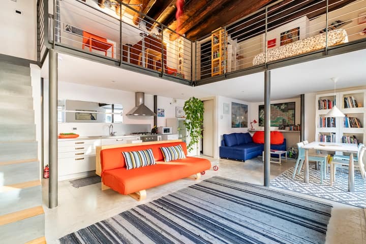 Bel appartement avec vue sur le canal