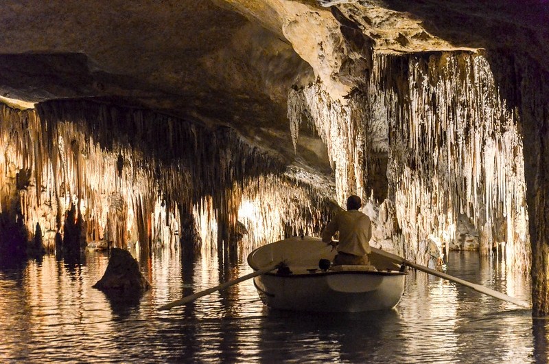 Que voir et que faire aux grottes du Drach à Majorque ?