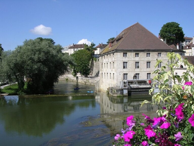 Visiter Le Jura : Les 14 Choses Incontournables à Faire