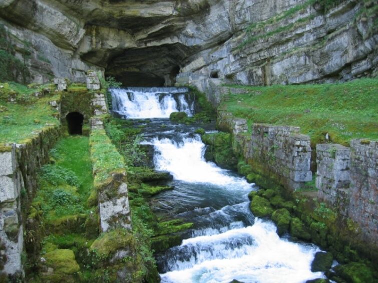 9 sites où faire du canoëkayak dans le Jura