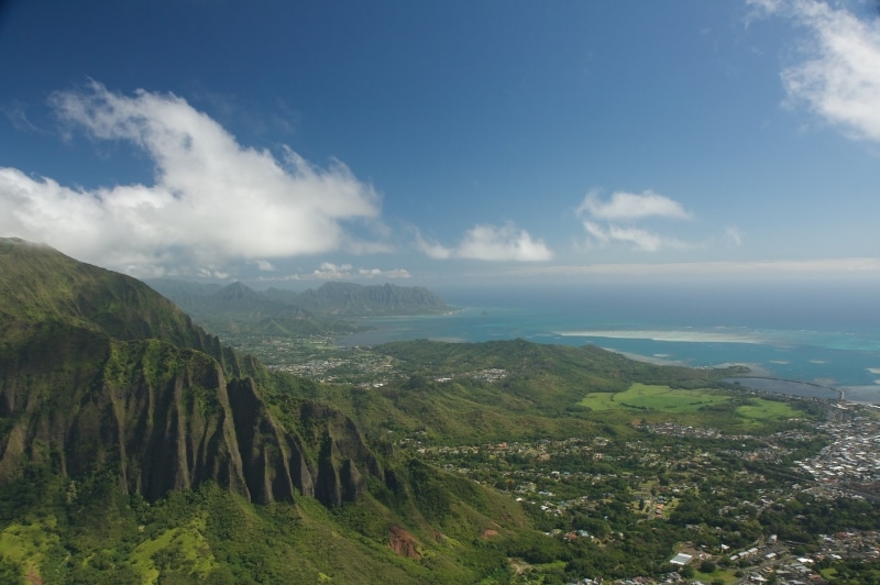 Vue panoramique depuis le Stairway to heaven Hawai