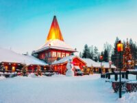 rovaniemi village du pere noel sous la neige