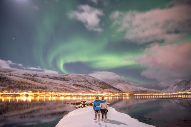 Tromsø, couple, aurore boréale, Norvège