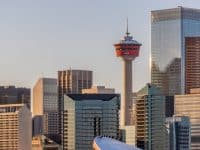 La Calgary Tower et la skyline