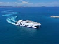 Ferry SeatJet dans la Mer Egée en Grèce