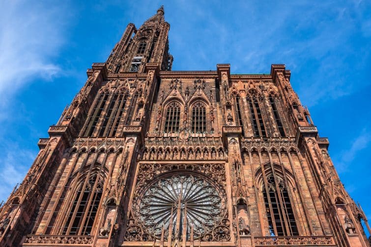 La cathédrale Notre-Dame de Strasbourg en Alsace, France