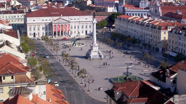 Praça_Don_Pedro_IV_(Rossio) 2