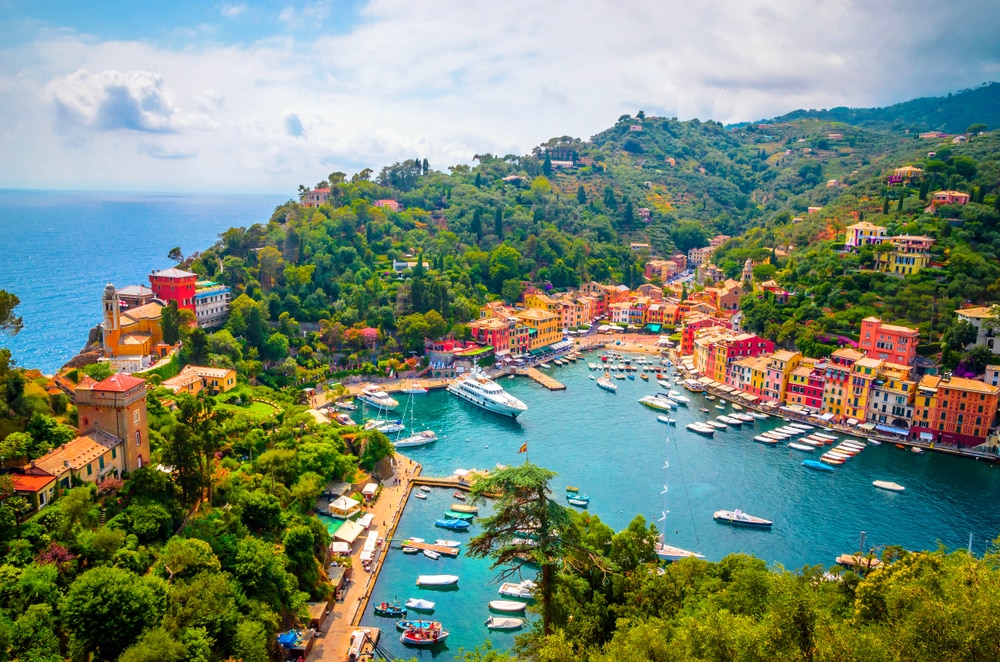 Panorama aérien de Portofino, à faire en Ligurie