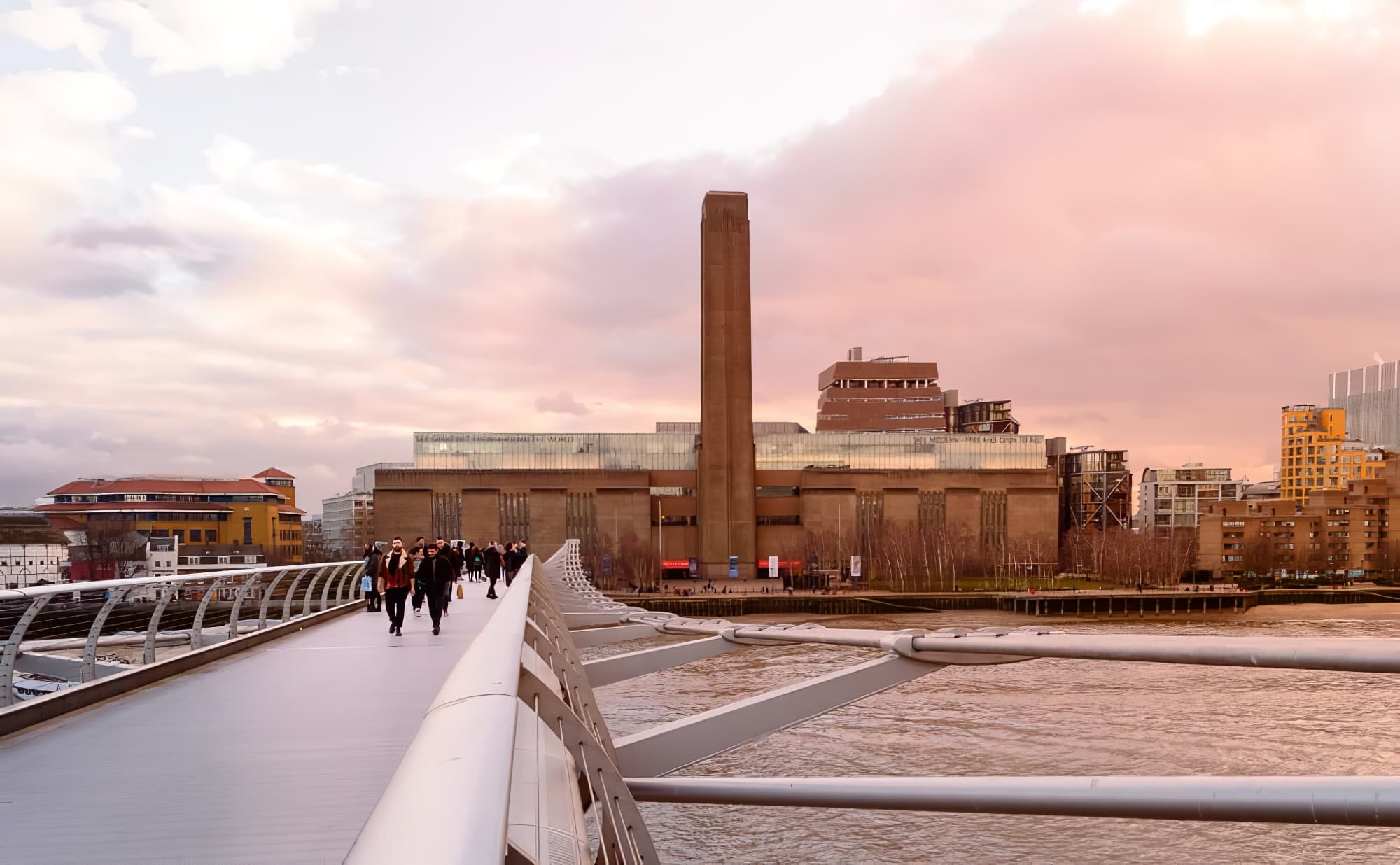 Tate Modern au coucher de soleil, Londres