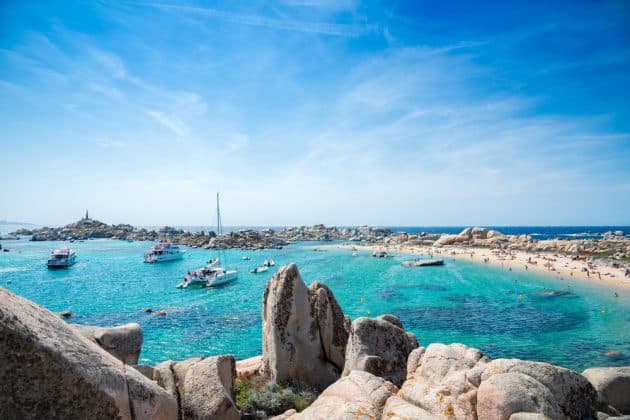 Cala Acciarino la plus belle plage de l'île Lavezzi, Corse France