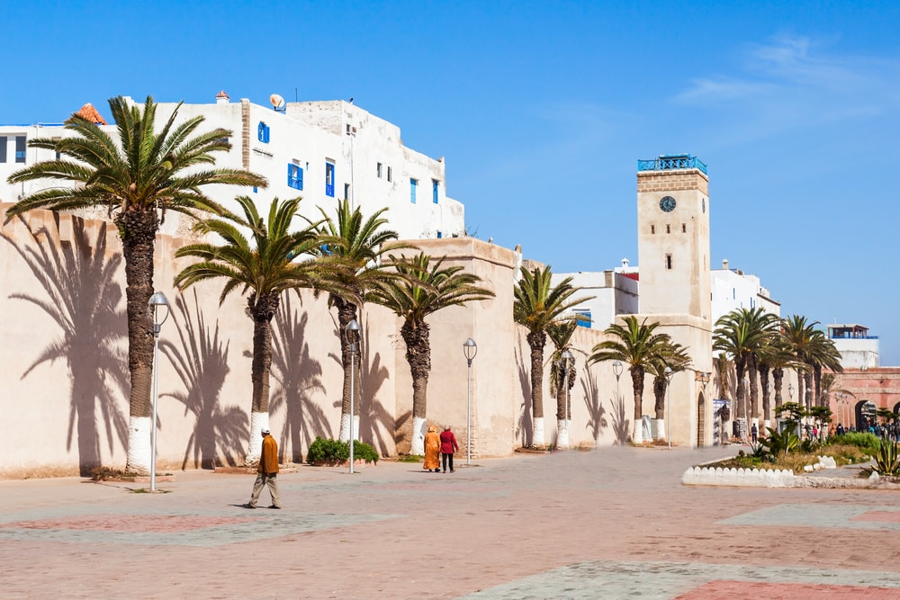 Torre d'ingresso della Medina e mura della città vecchia di Essaouira, Marocco