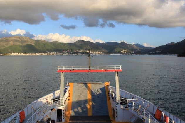 Comment aller à Igoumenitsa depuis Bari en ferry ?