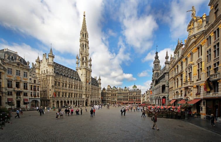 Résultat de recherche d'images pour "Bruxelles la grand place"