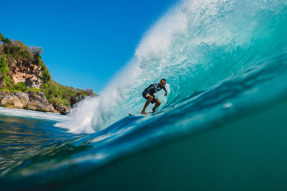 Les 10 meilleurs spots où faire du surf à Bali