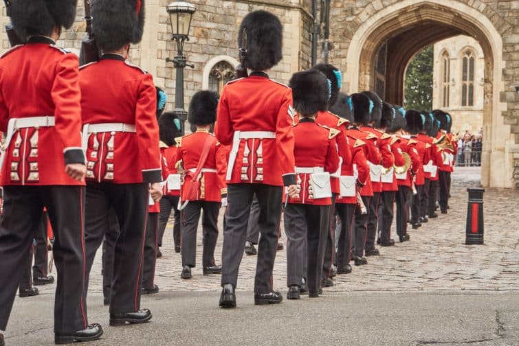 Relève de la garde à Buckingham Palace, Londres