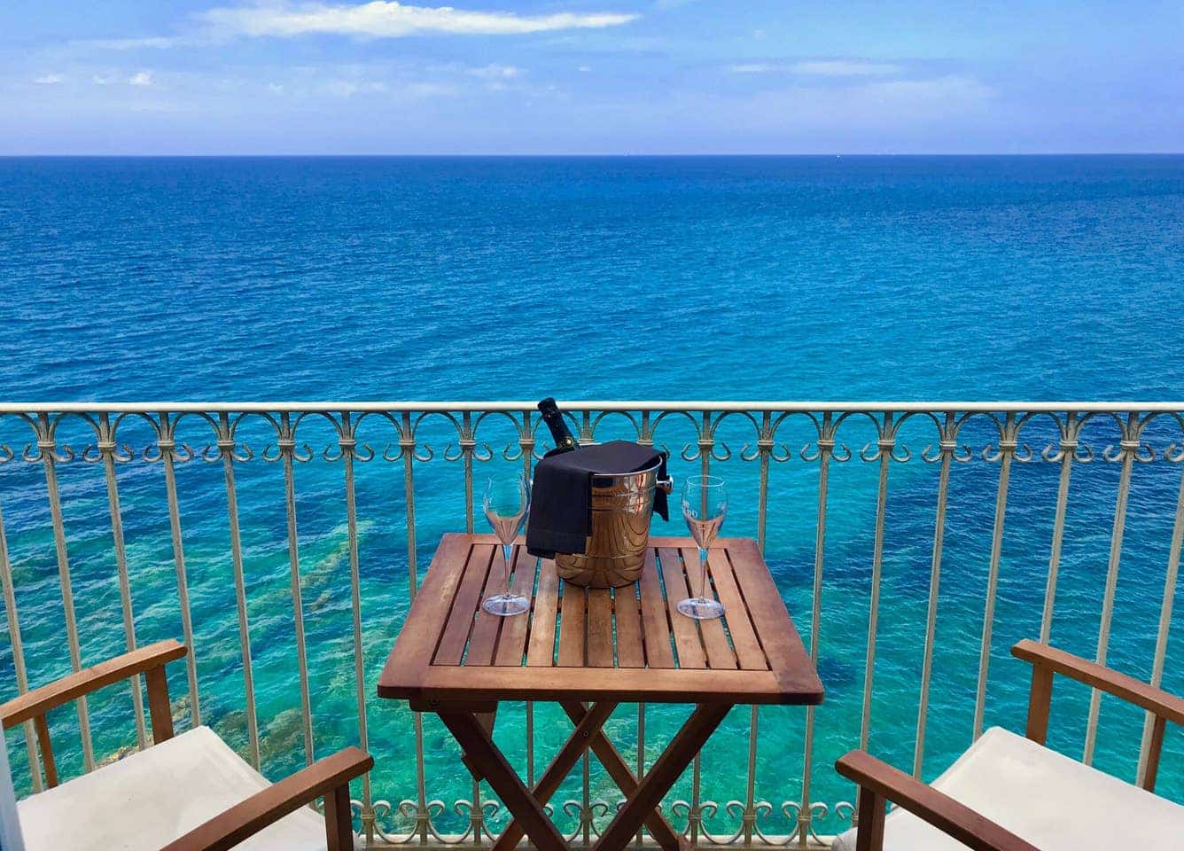 Balcon avec vue incroyable à Cefalù