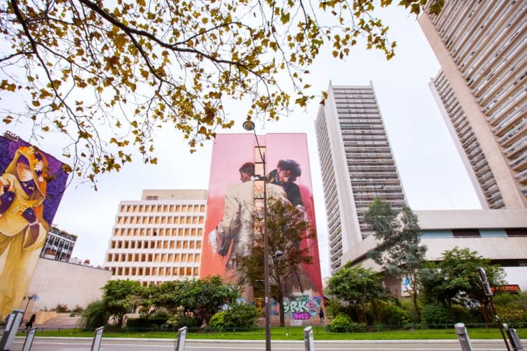 Oeuvre de street art sur un immeuble du 13ème arrondissement à Paris