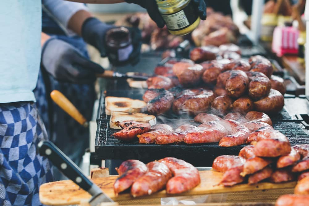 Saucisse et frites, street food, Amsterdam