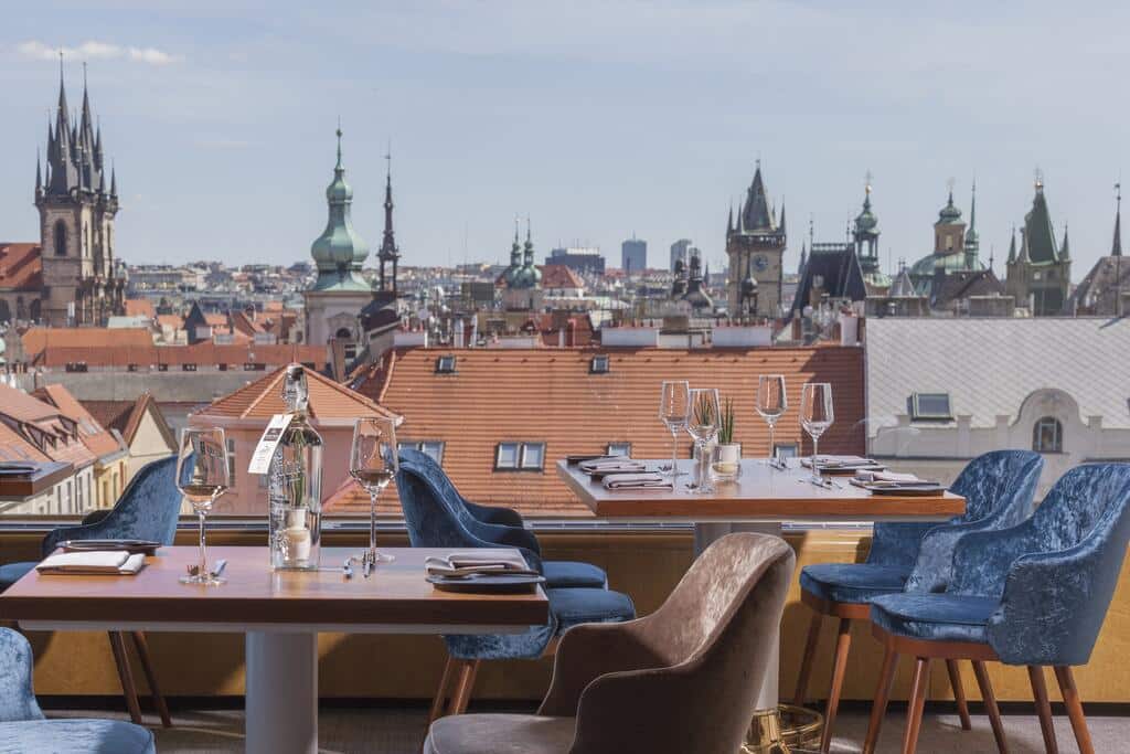 Les 10 meilleurs rooftops où boire un verre à Prague