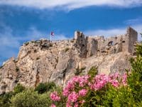 Château des Beaux-de-Provence parmi les plus beaux chateaux du Luberon