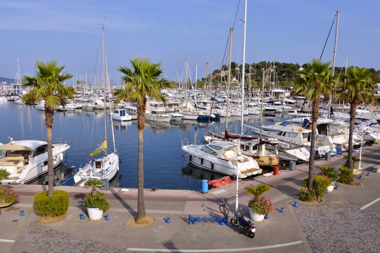 Location de bateau à Cavalaire-sur-Mer : Bateau à Cavalaire-sur-Mer 2