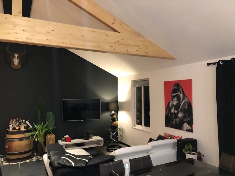La charmante maison en ville