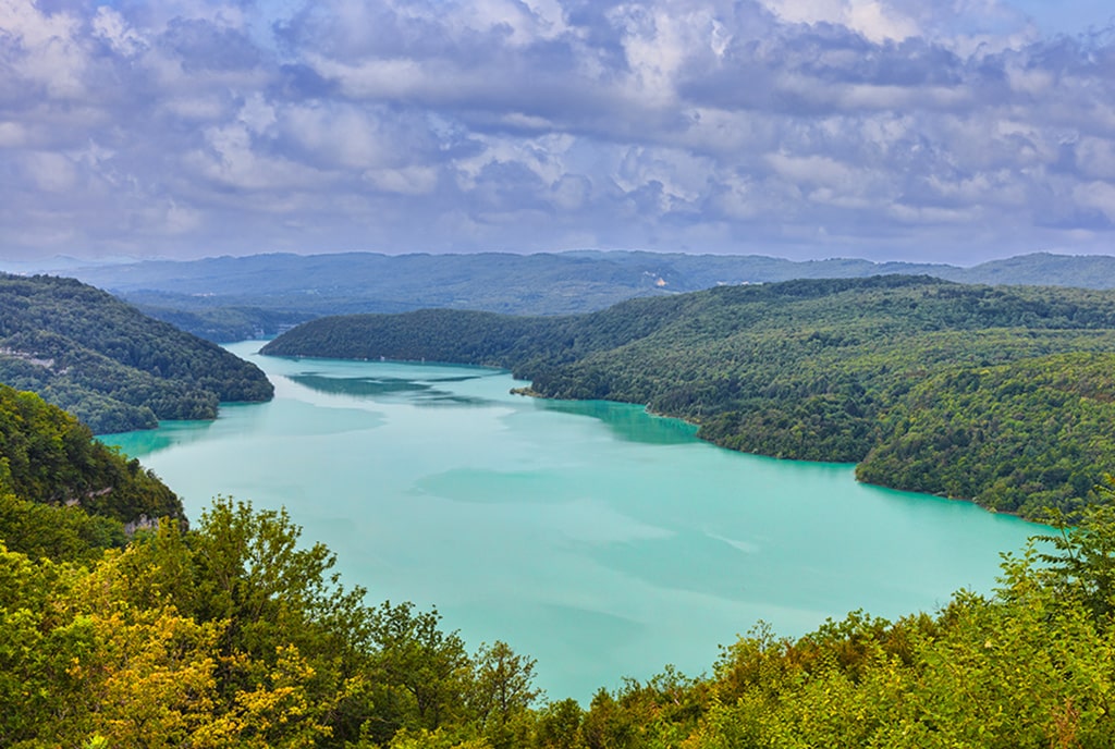 Plus beaux lacs du Jura : Lac de Vouglans