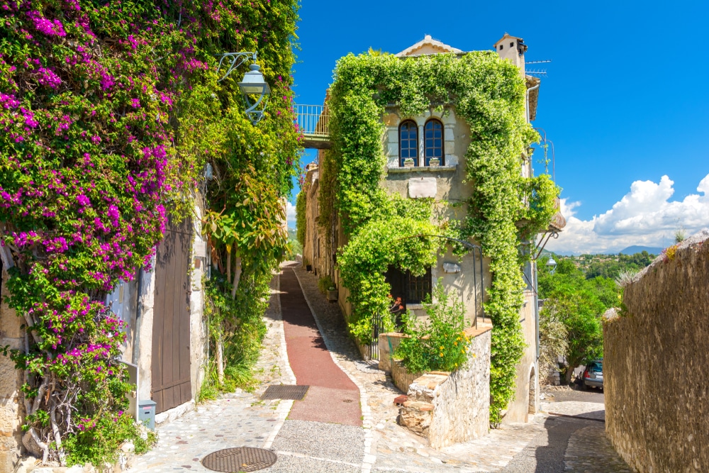 Plus beaux villages autour de Nice : Plus beaux villages autour de Nice : Saint-Paul de Vence