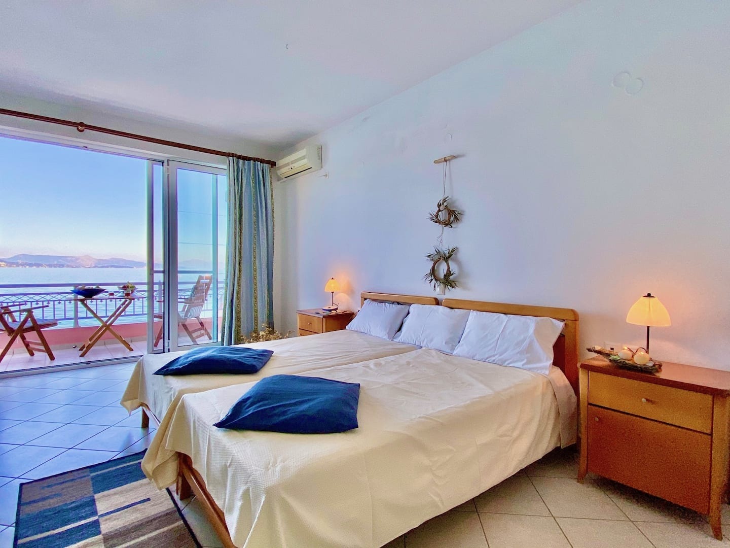 Studio en bord de mer Ourania 5