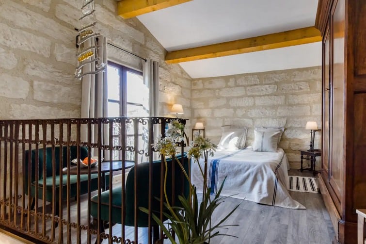 Le Mazet authentique à Uzès petite maison de charme au cœur du Gard provençal